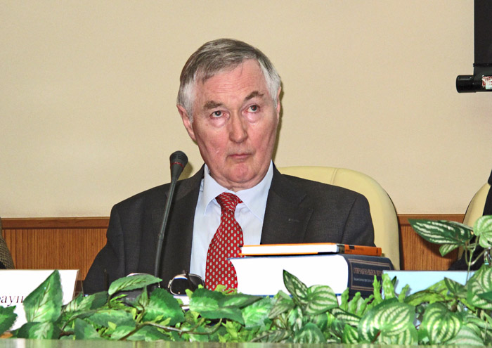 Арчи Браун на международной конференции в Горбачев-Фонде &laquo;Отвечая на вызов времени&raquo;, приуроченной к 25-летию Перестройки. 19.03.2010 г.